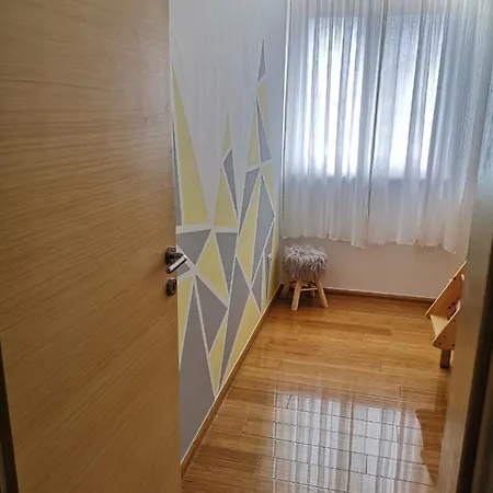 Apartment Apartman Nina *